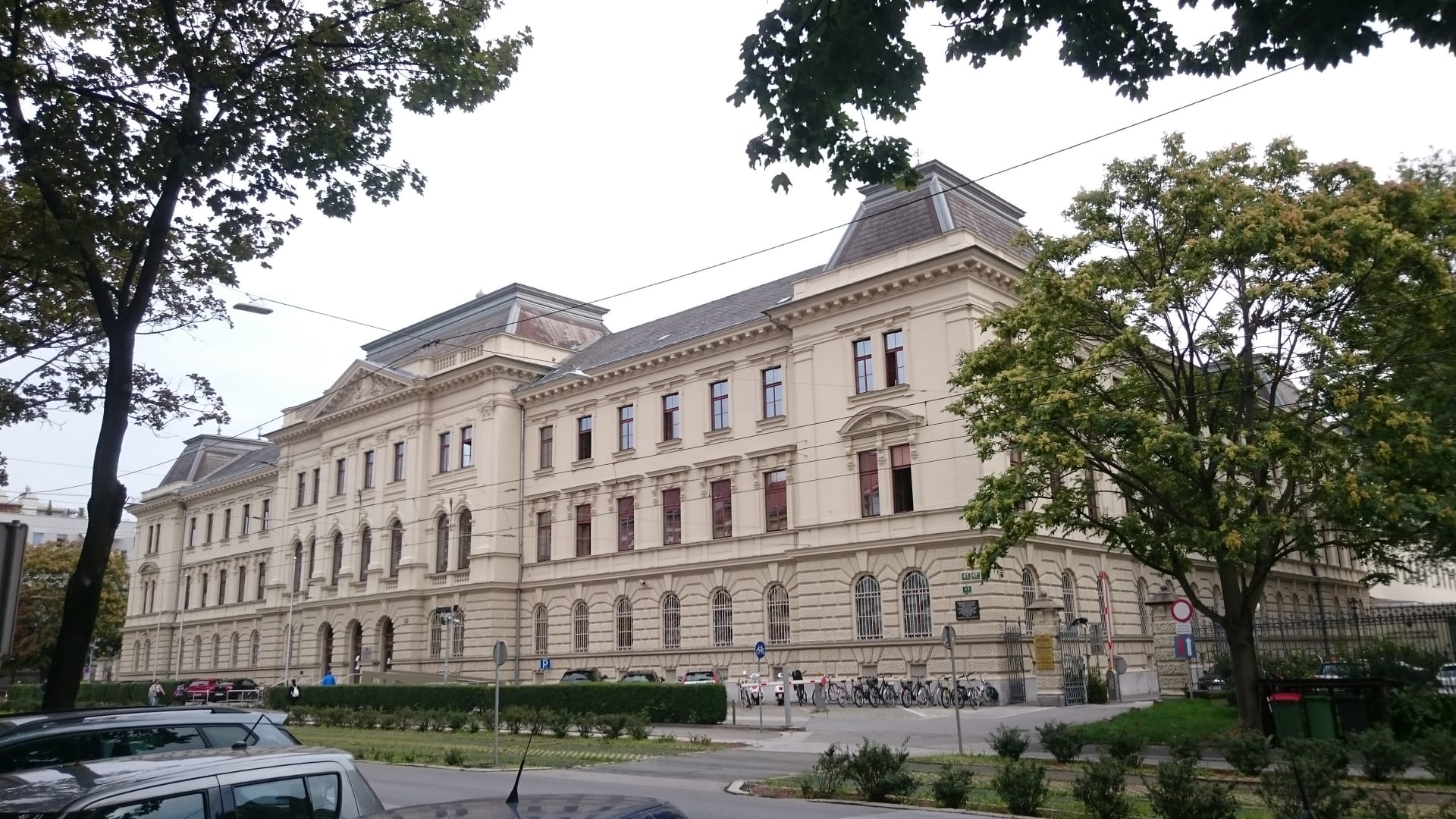 Landesgericht für Strafsachen Graz Sonnenstaatland SSL